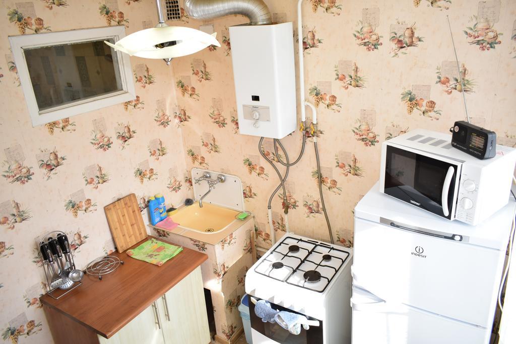 Apartment On Vasylya Chervoniya 67 リウネ エクステリア 写真